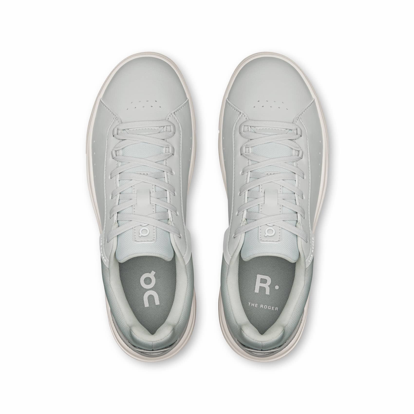 On Women's The Roger Advantage 1 Shoes